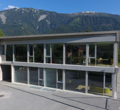Bild von Schulhaus Felsberg