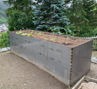 Bild von Blumentröge aus Stahlblech